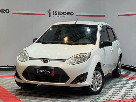 FORD FIESTA 1.6 MPI CLASS HATCH 8V FLEX 4P MANUAL FORD FIESTA 1.6 MPI CLASS HATCH 8V FLEX 4P MANUAL